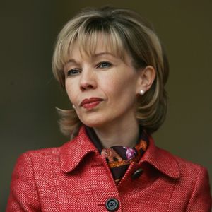 Gerhard Schröders Ex-Frau Doris leidet an Herzklappenfehler