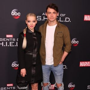 Dove Cameron spricht nun über Trennung von Thomas Doherty