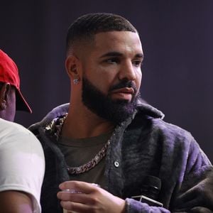 Flirt-Fiasko: Rapper Drake kassiert öffentliche Abfuhr