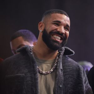 Drake veröffentlicht drei neue Songs mit Beiträgen im Netz