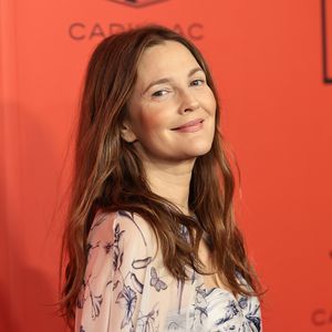 Drew Barrymore feiert weihnachtliches Halloween mit Mariah