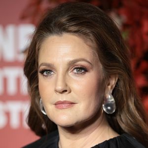 Drew Barrymore kauft ihren Kids keine Weihnachtsgeschenke!