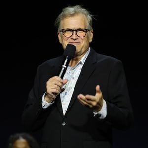 Insider klärt Gerüchte um Drew Carey und OnlyFans-Model auf