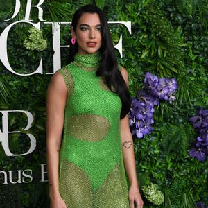Nach Trennung: Dua Lipa zeigt sich ganz sexy auf Spendengala