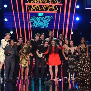 MTV Movie Awards: Alle feiern die "13 Reasons Why"-Jungs!