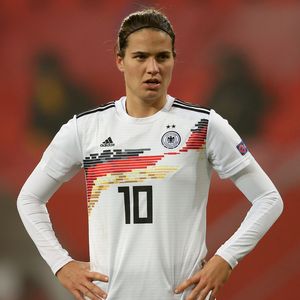 Vier Monate vor WM: DFB-Star Dzsenifer Marozsan tritt zurück