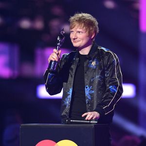 Darum geht es in dem neuen Song "Eyes Closed" von Ed Sheeran