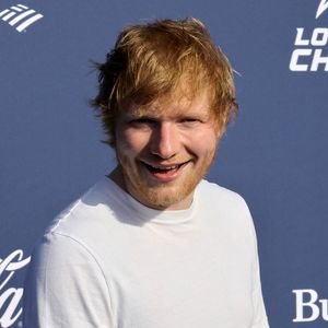 Seltene Fotos: Ed Sheeran genießt Eis mit Töchtern und Vater