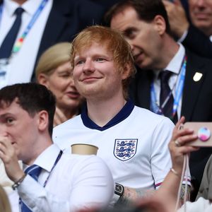 Riesenehre: Ed Sheeran singt für die englische Mannschaft!
