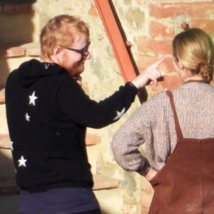 Während Auszeit: Ed Sheeran verbringt Liebes-Trip mit Cherry