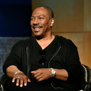 Eddie Murphy liebt seine Rolle als Papa von zehn Kindern