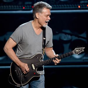 Rockmusiker Eddie Van Halen nach Kampf gegen Krebs gestorben