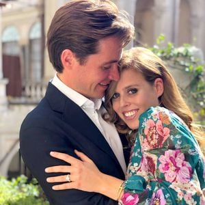 Babyglow: Schwangere Prinzessin Beatrice genießt Pärchentrip