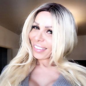Völlig aufgelöst: Trans-Frau Edona James hat Brustkrebs!