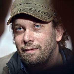 Christian Ulmen schlägt zurück: Gewalt-Vorwurf gegen Collien