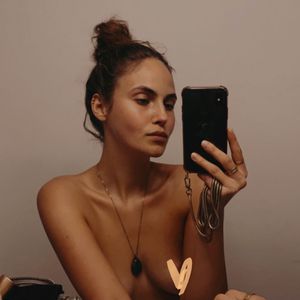 Elena Carrière über Nackt-Foto im Netz: "Lasst sie reden!"