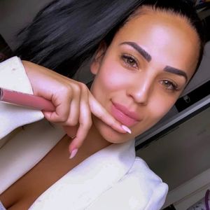 Mit diesem Dschungel-Star hat Elena Miras noch Kontakt