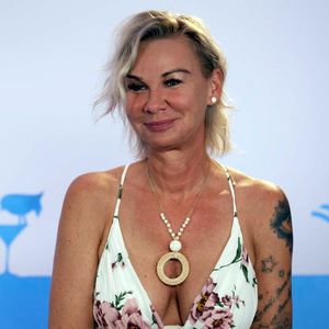 Sexualtherapeutin versucht bei "First Dates Hotel" ihr Glück