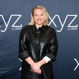 Elisabeth Moss bringt Baby mit zum "The Handmaid's Tale"-Set