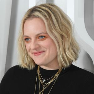 "Mein Recht": Elisabeth Moss über ihren Scientology-Glauben