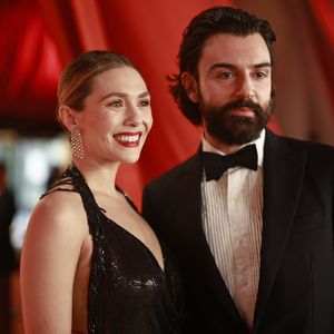 Darüber quatschen Elizabeth Olsen und ihr Mann am meisten