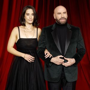 Wow-Moment: John Travoltas Tochter Ella stiehlt ihm die Show