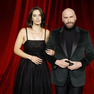 Vater-Tochter-Duo: Ella Bleu Travolta erobert die Leinwand