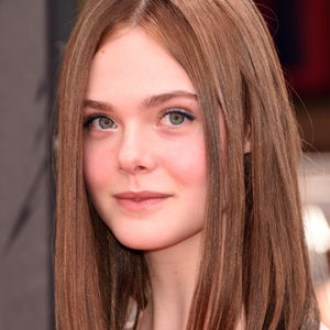Neuer Look: Elle Fanning ist plötzlich brünett