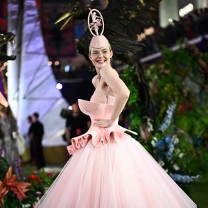 Neue Effie in Panem: Elle Fanning spürte den Fan-Druck