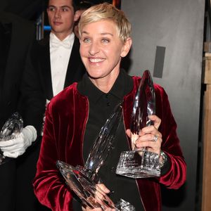 20 People's Choice Awards: Ellen DeGeneres bricht Rekord!