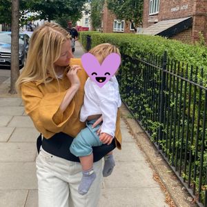 Süßer Schnappschuss: Ellie Goulding zeigt ihren kleinen Sohn