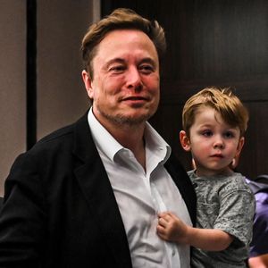 Selten: Elon Musk mit Sohn X Æ A-XII in Miami unterwegs