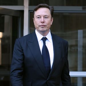 Gewalt und Prügel: So sehr litt Elon Musk in seiner Kindheit