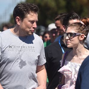 Fluider fester Freund: Sind Elon Musk und Grimes ein Paar?