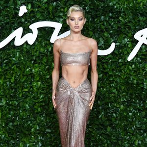 "Victoria's Secret"-Elsa Hosk zeigt ihre Mega-Bauchmuskeln