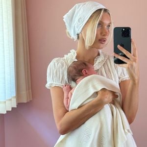 Magisch: Elsa Hosk erlebt eine ganz besondere Hausgeburt