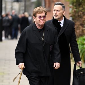 David Furnish gibt ein Update zu Elton Johns Gesundheit!