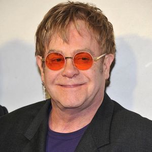 Elton John würde sich nur Süßes als Henkersmahlzeit wünschen