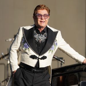 Elton John hatte im Lockdown große Angst vor Alkoholrückfall