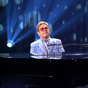 Verstorbener Freund rettete Elton John vor dem Drogen-Tod