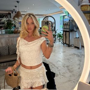 Neue Frisur: Emely Hüffer verabschiedet sich von Extensions