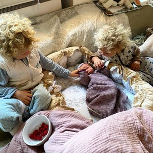 So reagierten Emil-Ocean und Yoko Kusmagk auf Baby Merlin!