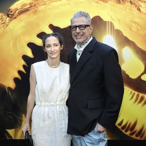 So süß: Jeff Goldblum und Emilie knutschen auf Red Carpet!
