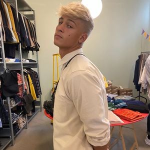 Ex-"Bibi & Tina"-Schnuckel Emilio Sakraya auf einmal blond!