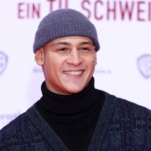 Sänger Emilio Sakraya teilt erstes Foto von seinem Sohn!