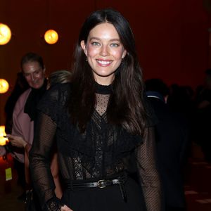 Es wird ein...! Model Emily DiDonato ist erstmals schwanger