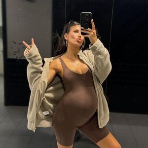 Emily Faye Miller in Sorge: Kommt das Baby schon früher?