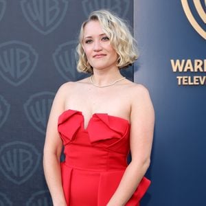 Serie "Georgie & Mandy": Emily Osment bewahrt noch Hoffnung