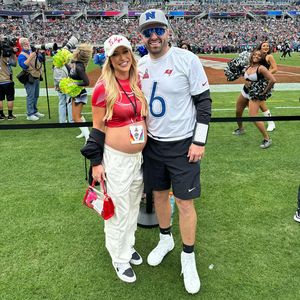 Das Baby von NFL-Star Baker Mayfield und seiner Emily ist da