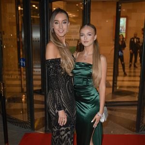 Enges Band: So viel bedeutet Stiefmama Emily Princess Andre